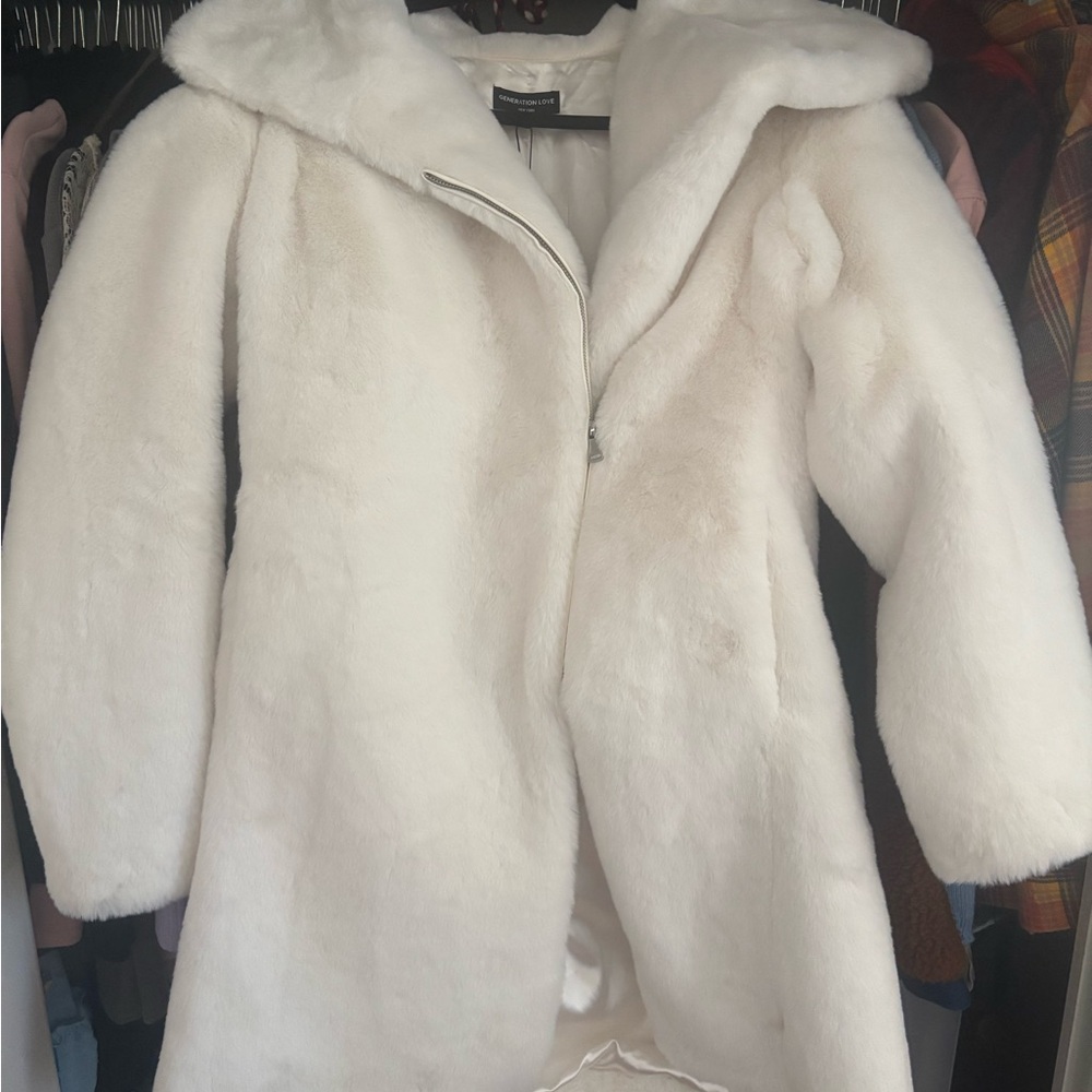 Generation Love Elegant White Faux Fur Coat